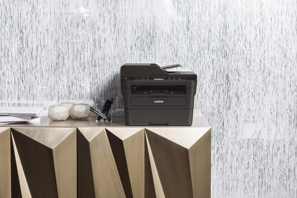 Brother DCPL2550DN Stampante Multifunzione Laser 3 in 1 Bianco e Nero, 34 ppm con Scheda di Rete Cablata (no WiFi), Stampa Fronte/Retro Automatica, ADF da 50 Fogli e Display LCD