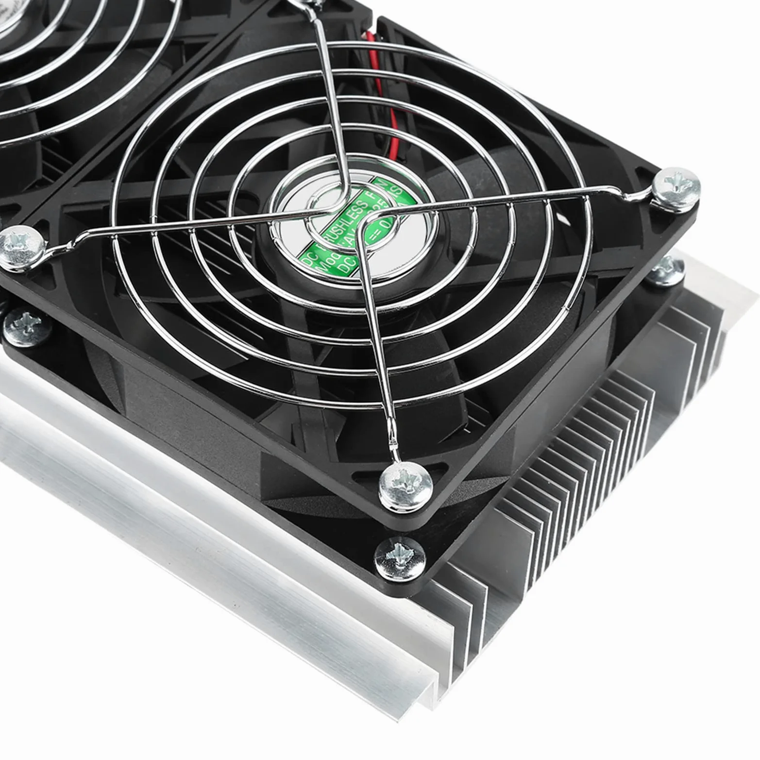 Dispositivo di Raffreddamento a Semiconduttore Termoelettrico 12V 12A per Mini Frigorifero e Aria Condizionata