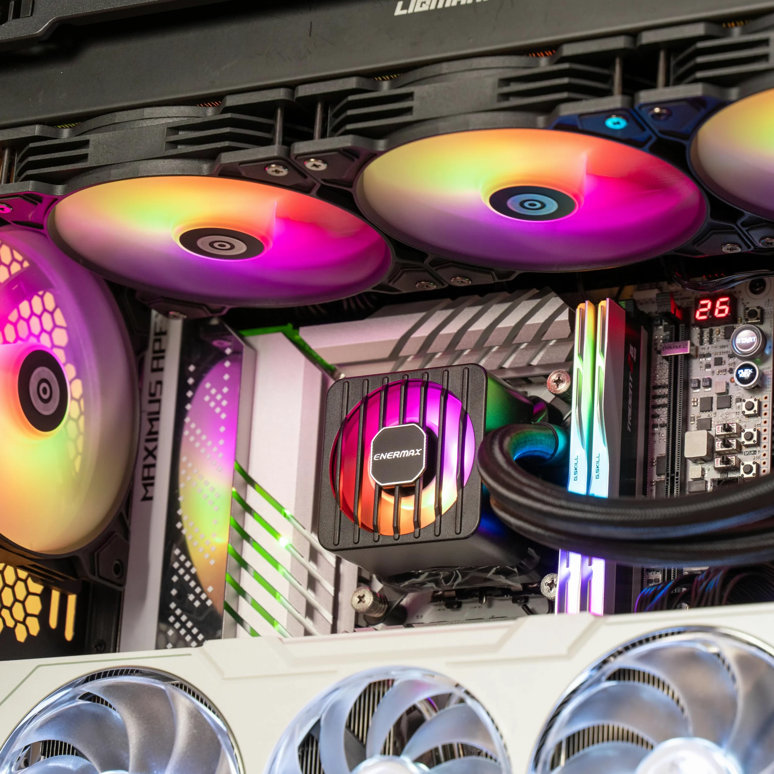 ENERMAX LIQMAXFLO 360 mm CPU AIO Liquid Cooler (LGA 1700, 1200, AM5, AM4) – Xtreme Dual Chamber Pumpe– ARGB VRM – 400W + TDP (3 X 120 PWM ARGB Silent Flow Fan); ELC-LMF360T-ARGB, nero