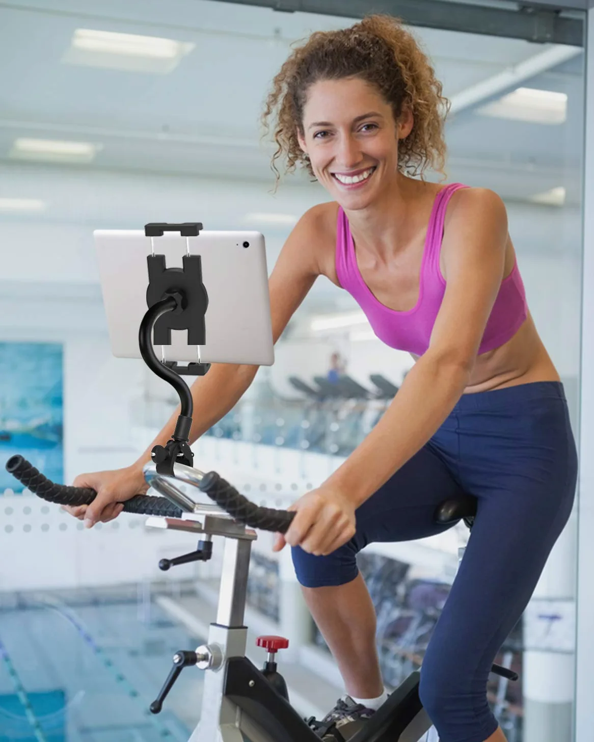 Supporto Tablet Bici Spinning, Porta iPad Bicicletta Cyclette Tapis Roulant | con Collo Oca in Metallo, per iPad Pro 12.9, 10.5, 9.7, iPad Air Mini, Samsung Tab, iPhone 4-13" Telefonos Tablets