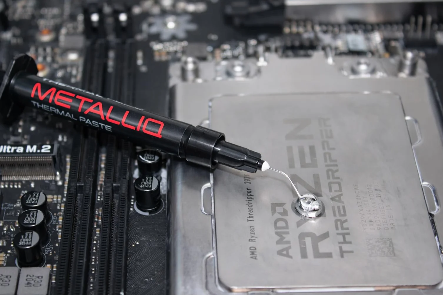 METALLIQ - Pasta termica in metallo liquido per CPU e GPU – Gaming PC Tuning & PS5 console Xbox riparazione raffreddamento