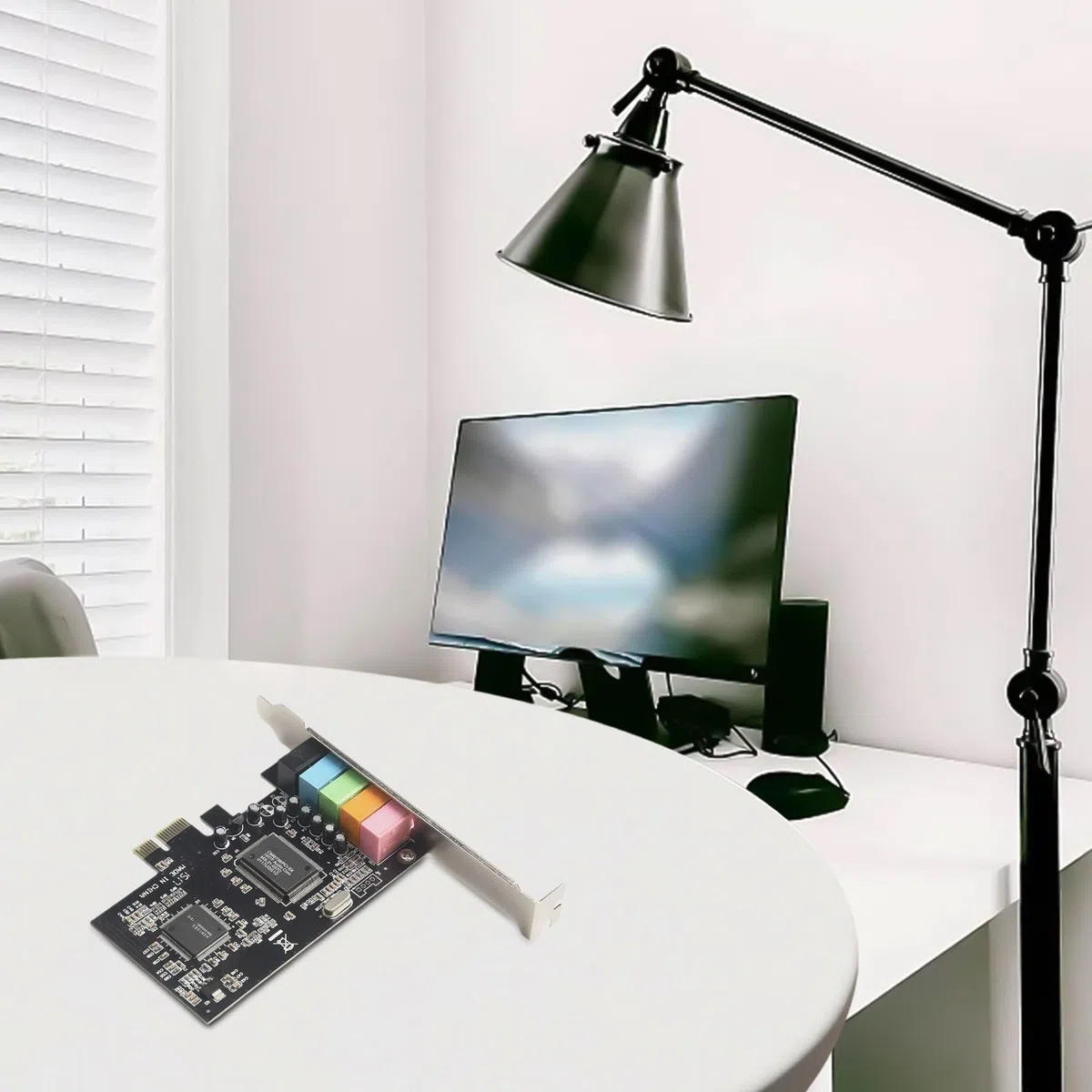 Zoegneer PCI E 5 Scheda audio interna a 1 canale 6 canali Audio 3D con EAX e DirectSound Supporto 3D per Windows 2000 7 8 10 e opzioni di uscita multipla anteriore posteriore