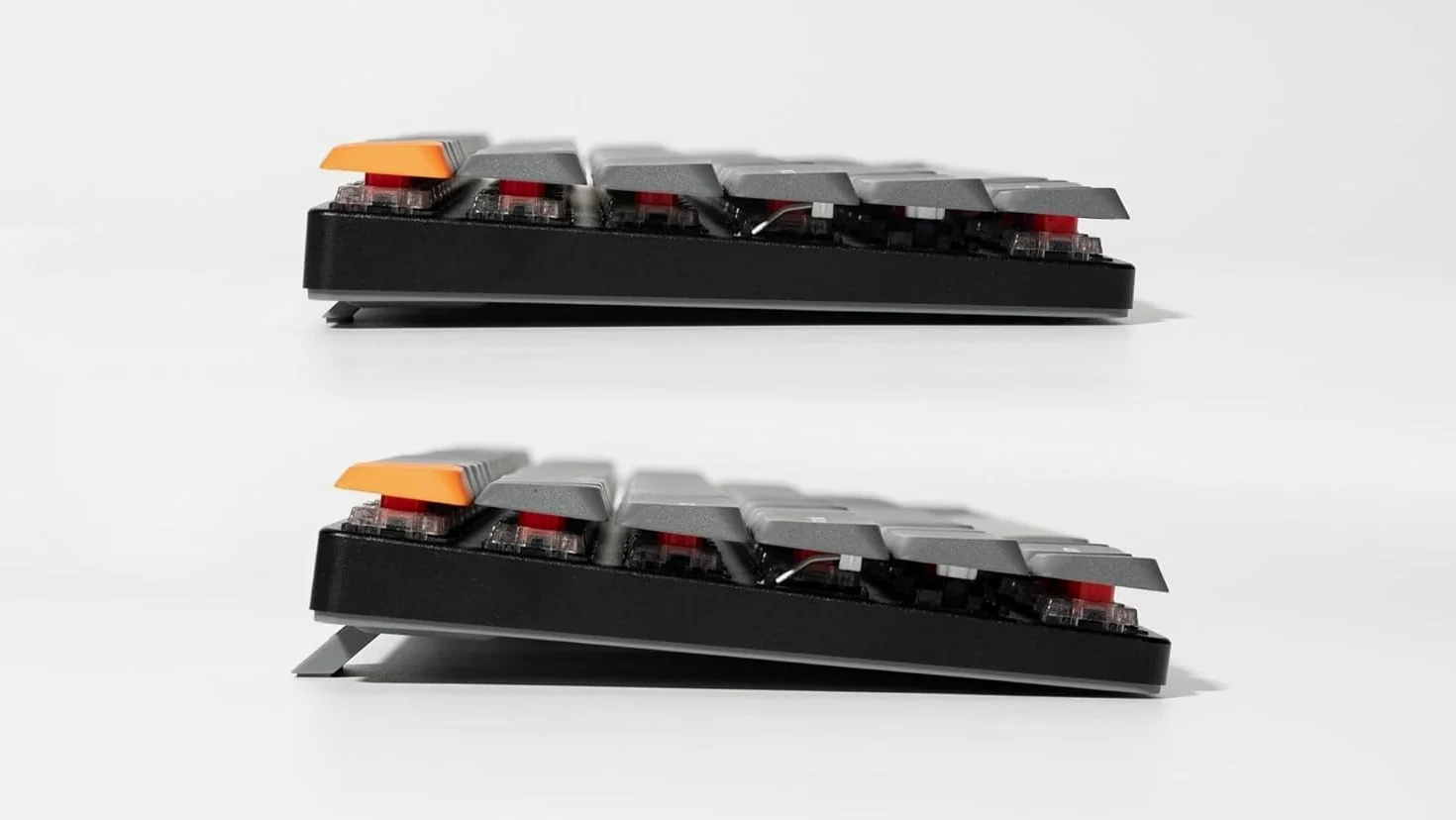 Keychron K5 Max Tastiera Meccanica Wireless – Layout Italiano QWERTY, Tripla Connessione (Bluetooth/2.4GHz/USB-C), Hot-Swappable, Compatibile con Mac/Windows/Linux - Switch Low-Profile Gateron Brown