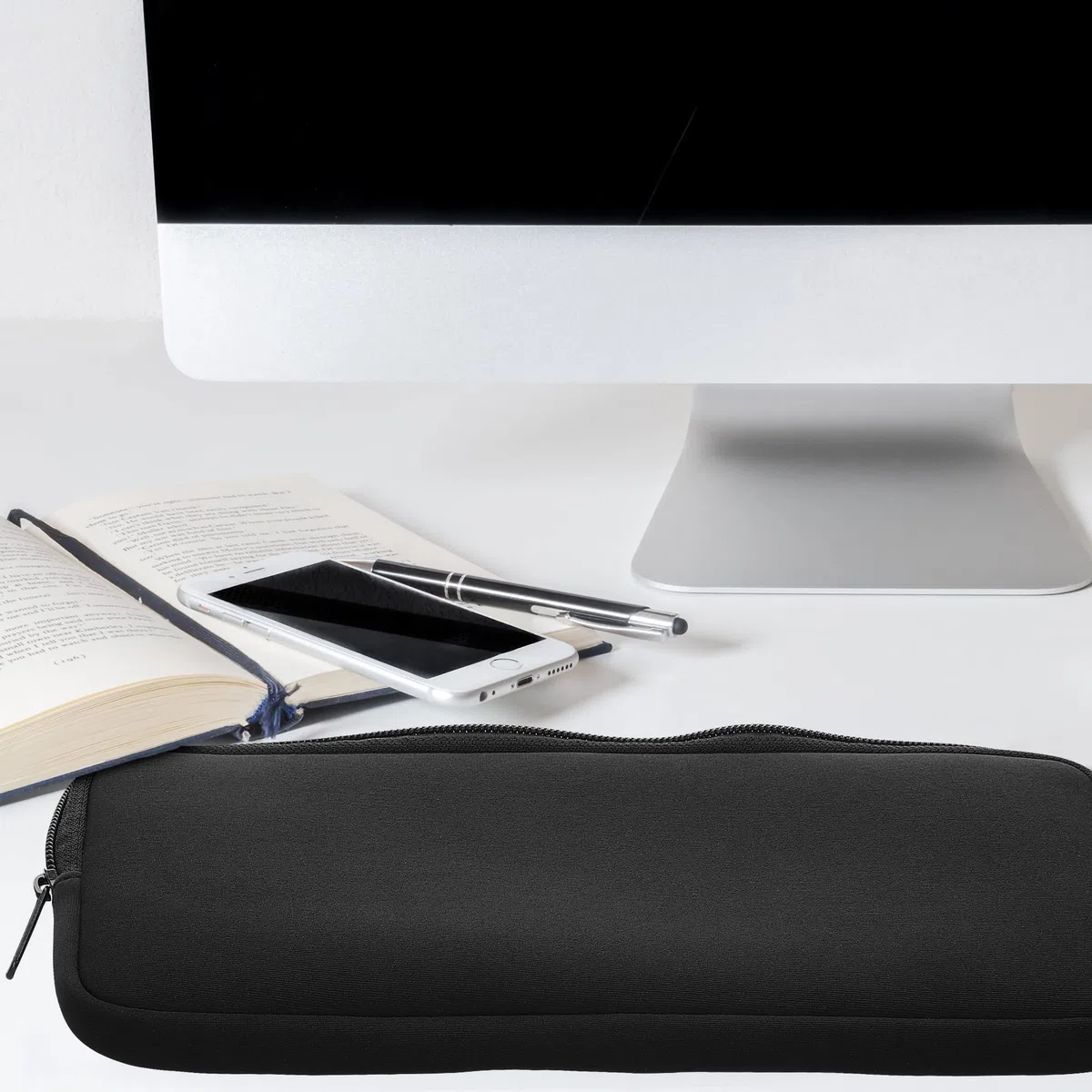 kwmobile Custodia Tastiera Wireless Compatibile con Logitech K380 - Porta Tastiera PC Portatile - Copri Tastiera Computer nero