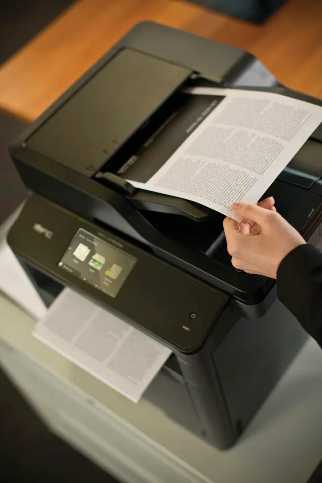 Brother MFCL5750DW Stampante Multifunzione Laser con Fax, Bianco e Nero, 40 ppm, Rete Cablata, Wi-Fi, Stampa, Copia e Scansione Fronte/Retro Automatica, Display (Ricondizionato)