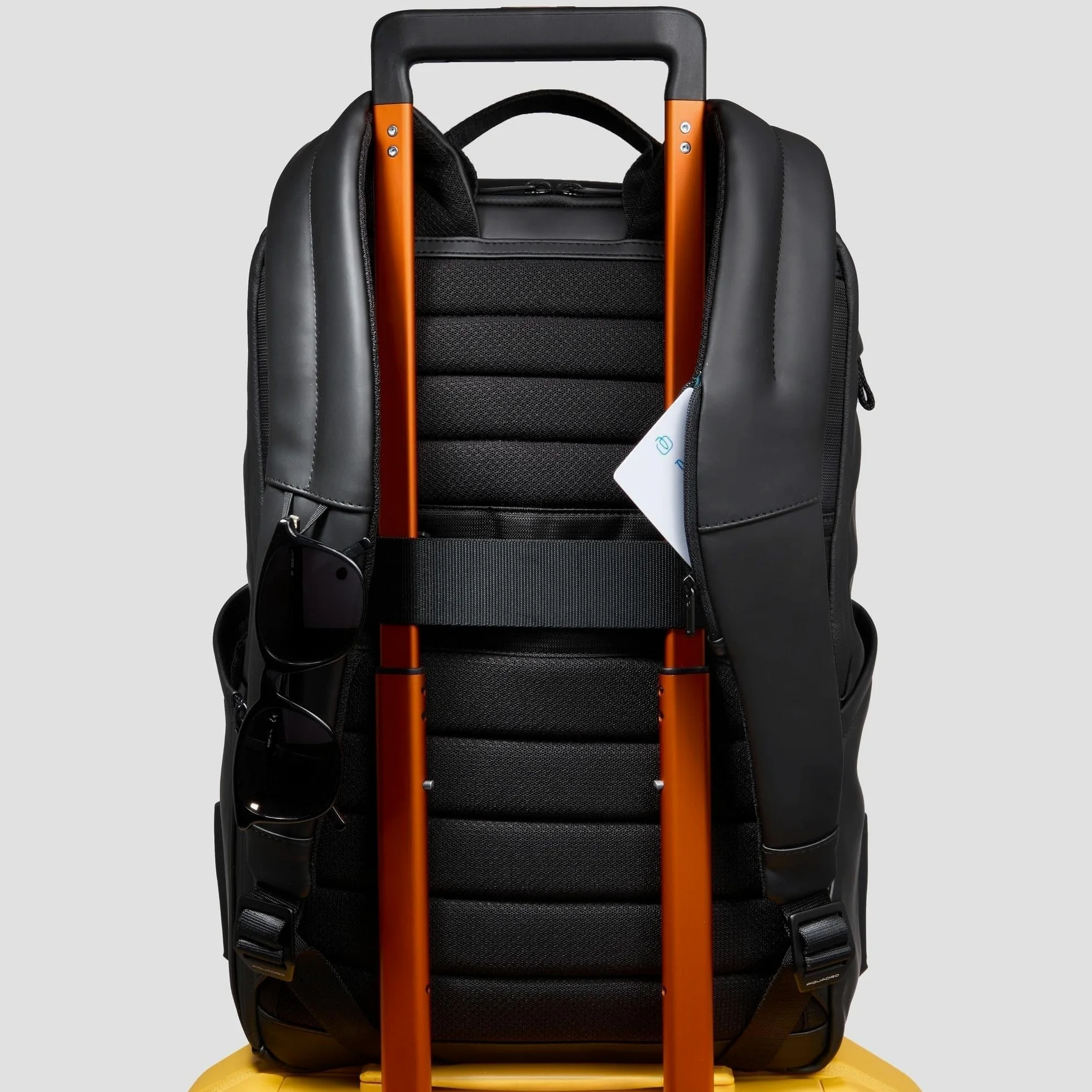 PIQUADRO Zaino resistente all'acqua porta pc 15,6"