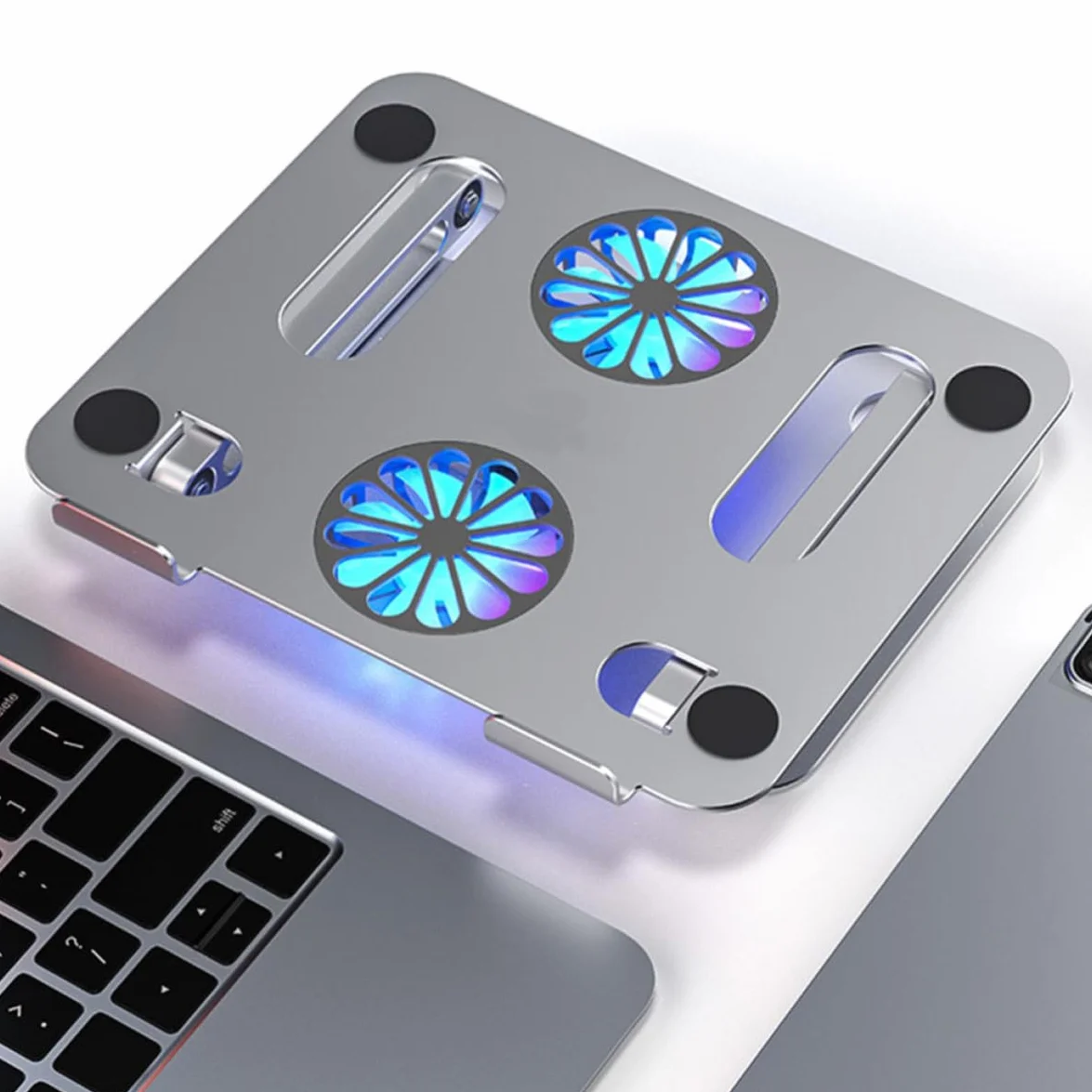 Base di Raffreddamento per Laptop in Lega di Alluminio Doppia Ventola e Supporto Regolabile per Creare Un'atmosfera Estiva Ventilata e Migliorare Raffreddamento del Notebook