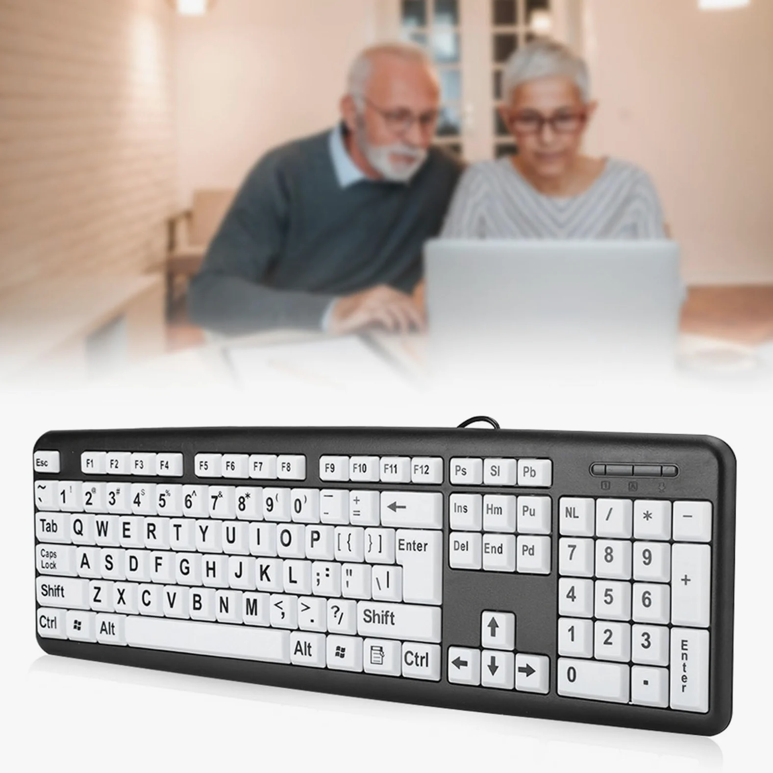 Ejoyous Tastiera con Stampa di Grandi Dimensioni, Tastiera USB Cablata con 104 Tasti, con Lettere Grandi in ABS, Cavo Plug and Play da 1,35 M per Utenti Anziani, Uso del Computer in Ufficio a Casa